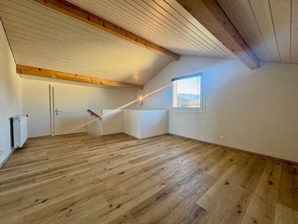 Charmante maison individuelle de 7 pièces à Coinsins avec grand jardin privatif 20