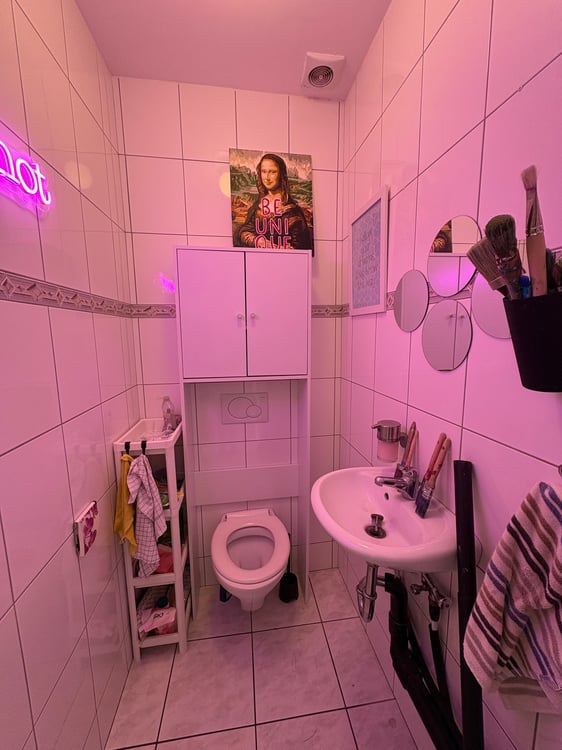 Local commercial au rez avec vitrine à louer - idéal pour un atelier de création 6