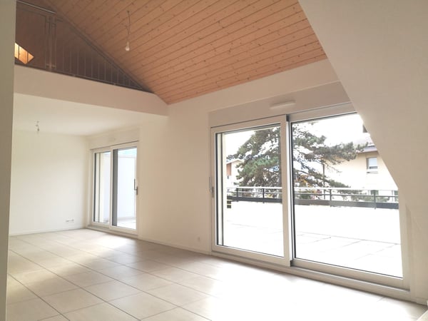 Spacieux appartement duplex de 5.5 pièces avec vue panoramique à Blonay 13
