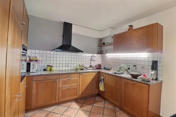 Superbe appartement en viager occupé sans rente avec piscine et vue Lac 8