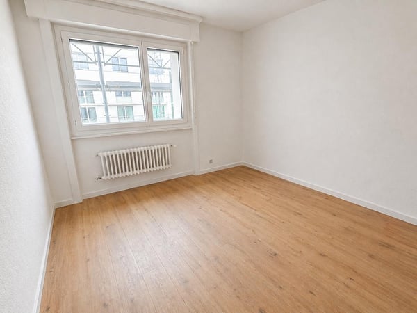 Magnifique appartement 3.5 pièces à Fribourg ? quartier Pérolles ? lumineux et entièrement remis à neuf 3