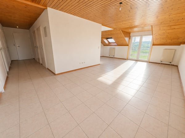 Très bel appartement rénové de 3.5 pièces à Fétigny 3