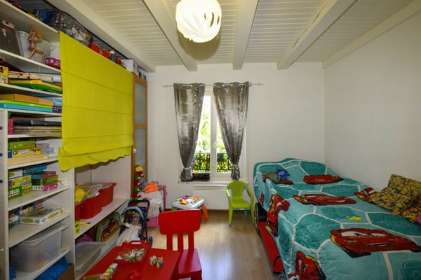 Petit immeuble locatif avec affectation mixte au centre de Payerne 13