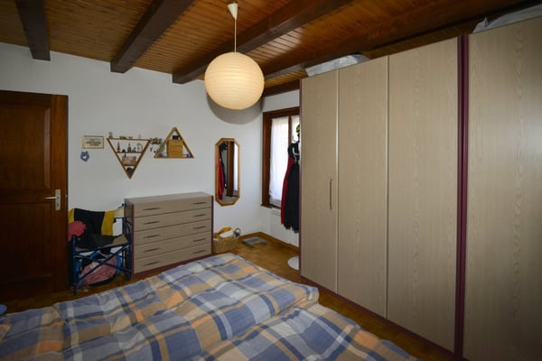 Petit immeuble locatif avec affectation mixte au centre de Payerne 19