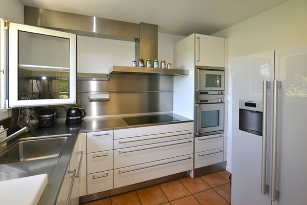 Magnifique et spacieuse villa de 7.5 pièces avec piscine 12