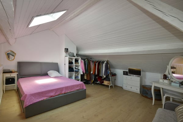 Beaucoup de cachet pour cet appartement de 4,5 pièces à Cossonay-Ville 9