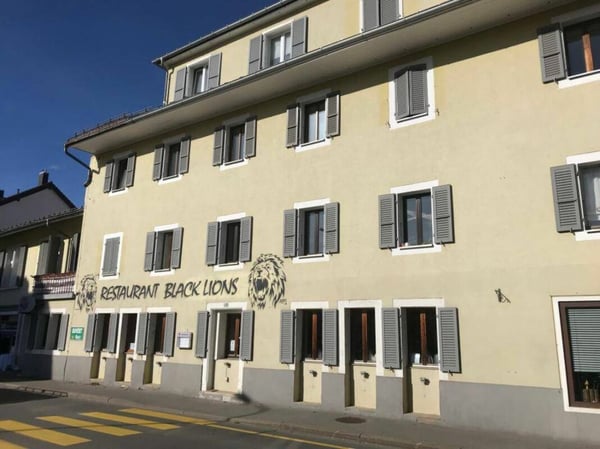 Restaurant 380 m2 au Sentier 3