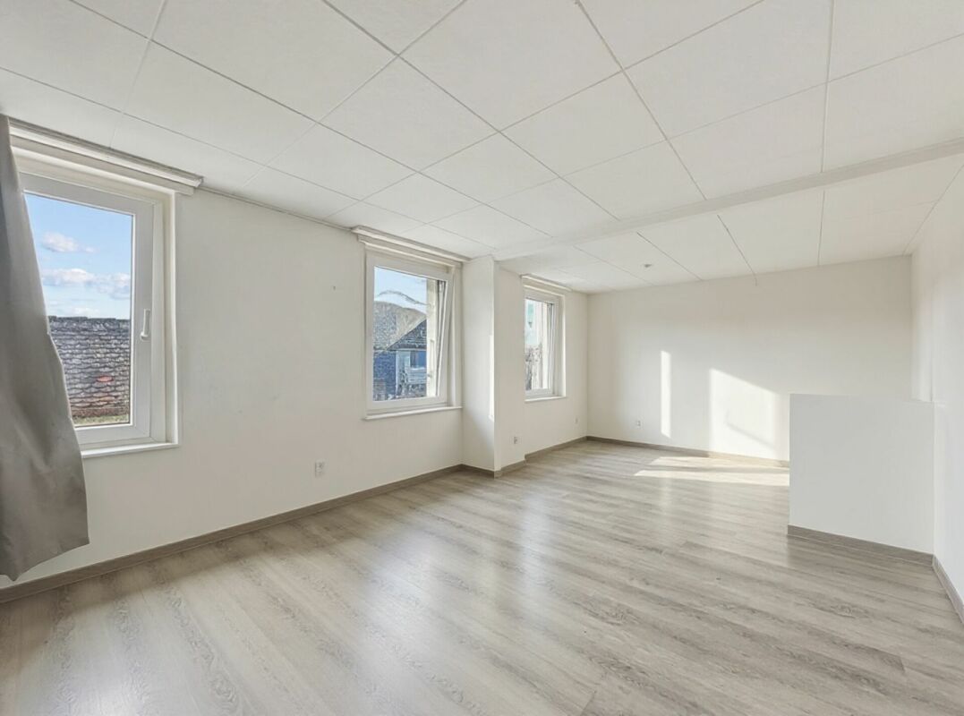 MAISON LOCATIVE DE 5 APPARTEMENTS AVEC ANNEXE INDEPENDANTE