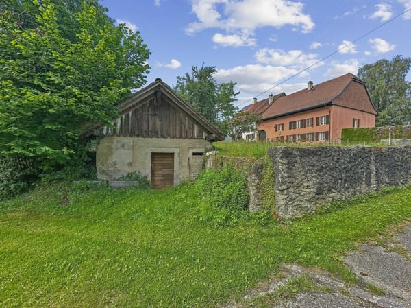 MAISON VILLAGEOISE CONTIGUË DE 2 APPARTEMENTS 19