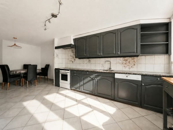 MAISON VILLAGEOISE CONTIGUË DE 2 APPARTEMENTS 3
