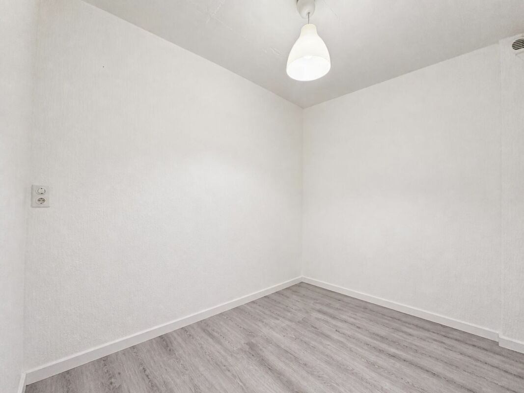 MAISON VILLAGEOISE CONTIGUË DE 2 APPARTEMENTS