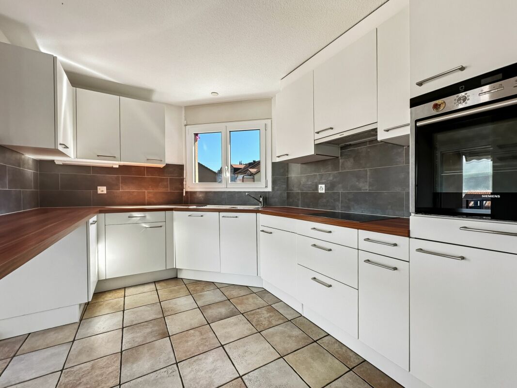 APPARTEMENT EN DUPLEX DE 6,5 PIECES DE 165 M2 AVEC BALCON