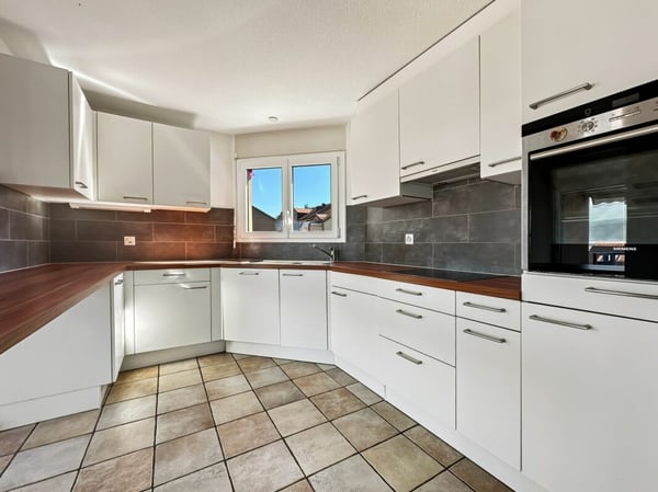 APPARTEMENT EN DUPLEX DE 5,5 PIECES DE 165 M2 AVEC BALCON 7