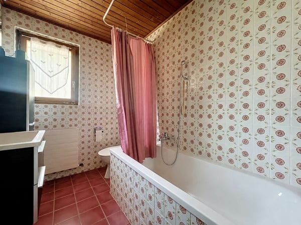 VILLA INDIVIDUELLE DE PLAIN-PIED EN BORDURE DE ZONE AGRICOLE AVEC UN RUISSEAU 12