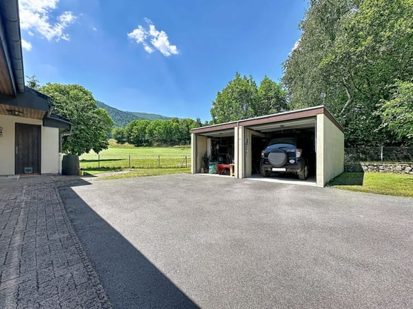 VILLA INDIVIDUELLE DE PLAIN-PIED EN BORDURE DE ZONE AGRICOLE AVEC UN RUISSEAU 16