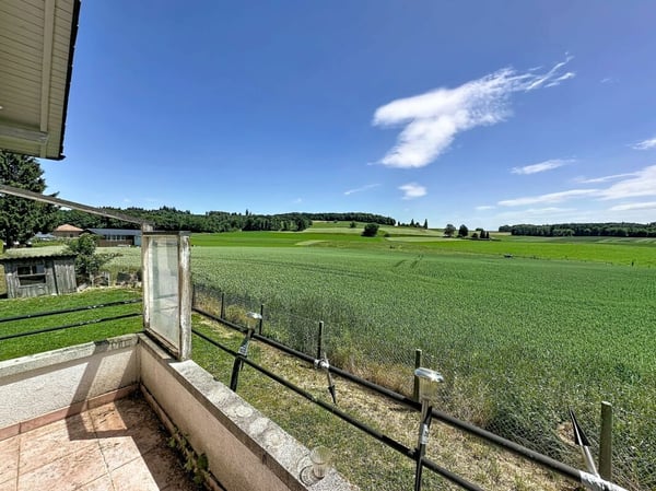 PETITE MAISON A RENOVER, EN BORDURE DE ZONE AGRICOLE 7