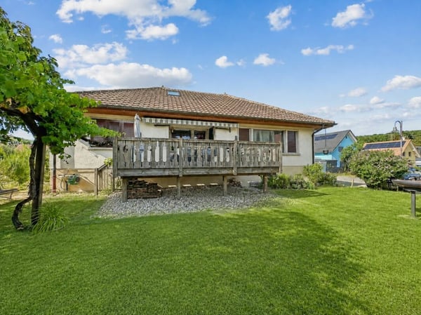 VIVEZ SUR UN ETAGE ! VILLA INDIVIDUELLE DE PLAIN-PIED ET COMBLES + UN STUDIO INDÉPENDANT 1