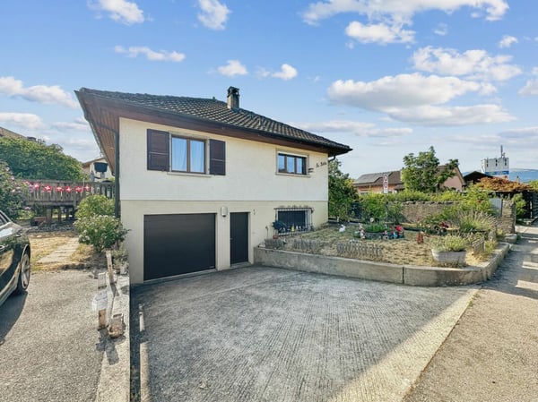 VIVEZ SUR UN ETAGE ! VILLA INDIVIDUELLE DE PLAIN-PIED ET COMBLES + UN STUDIO INDÉPENDANT 2