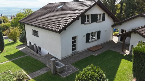 TRÉS BELLE VILLA INDIVIDUELLE ENTIÈREMENT RÉNOVÉE, PARFAITE POUR UNE FAMILLE 15