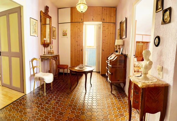 Jolie maison à rénover / transformer avec potentiel constructif additionnel 11