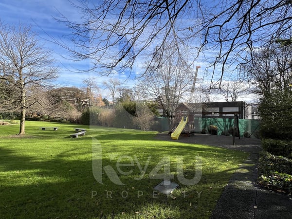 EXCLUSIVITÉ - Lumineux et spacieux appartement de 130 m2 - Casatax 10