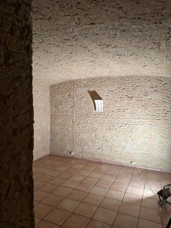 Magnifique local commercial d'environ 111 m2 20