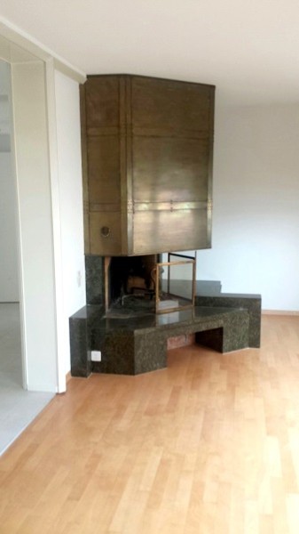 Très bel appartement de 2.5 pièces au 4ème étage 11