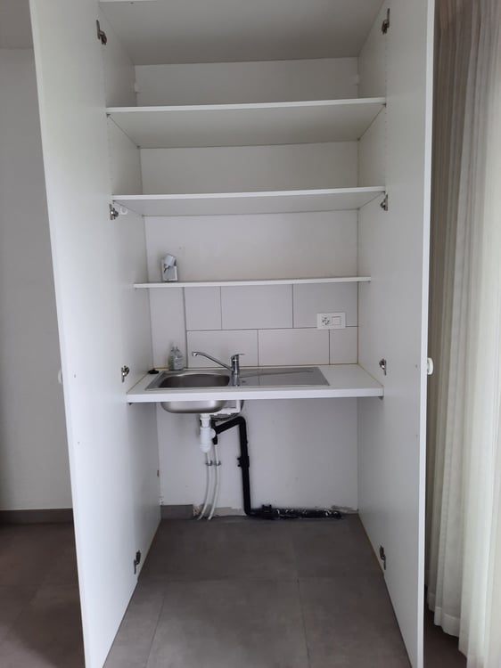 Joli local de 3 pces convenant pour un bureau ou pour un thérapeute 5