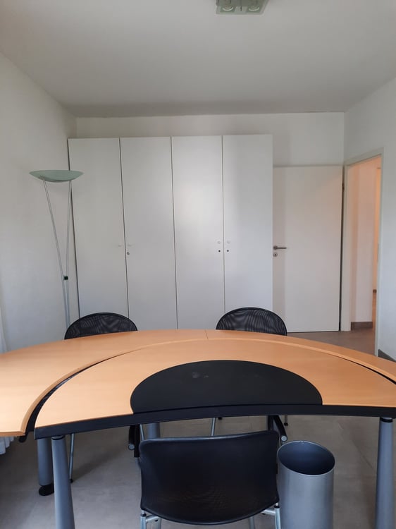 Joli local de 3 pces convenant pour un bureau ou pour un thérapeute 10