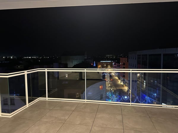 Moderne 3-Zimmer-Neubau-Wohnung mit Balkon und Stadtblick in Saint-Louis 4