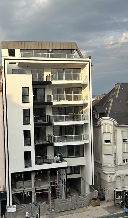Moderne 3-Zimmer-Neubau-Wohnung mit Balkon und Stadtblick in Saint-Louis 6