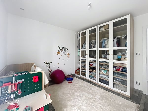 Modernes Einfamilienhaus in Rixheim – 5 Zimmer, Garage & Garten sofort verfügbar 11