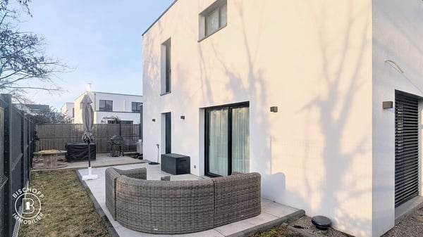 Modernes Einfamilienhaus in Rixheim – 5 Zimmer, Garage & Garten sofort verfügbar 7