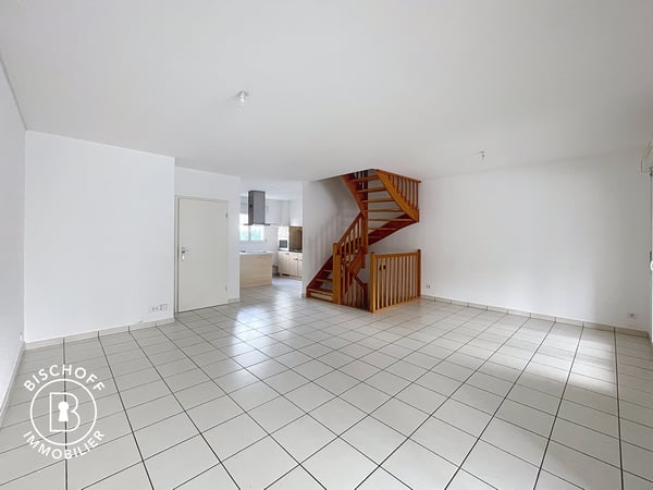 Haus mit Pool, nahe der Grenze 3