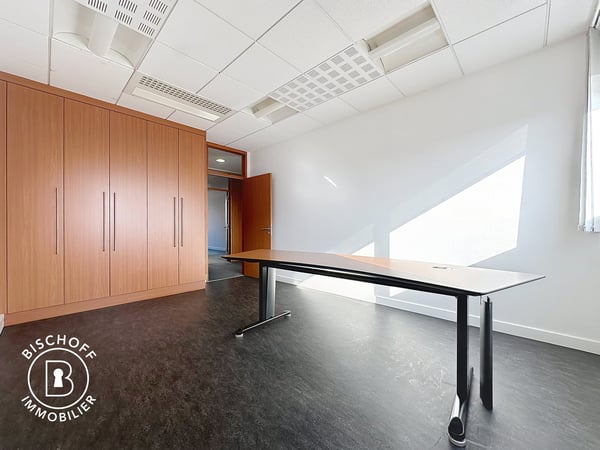 Moderne Bürofläche im Herzen von Saint-Louis 6