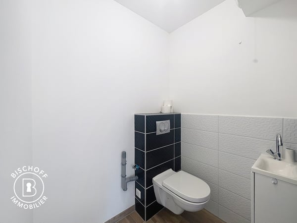 Moderne 3-Zimmer-Wohnung mit Balkon in Saint-Louis 15