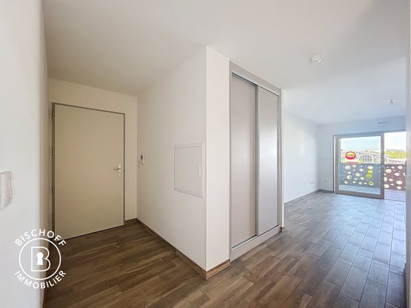 Moderne 3-Zimmer-Wohnung mit Balkon in Saint-Louis 9