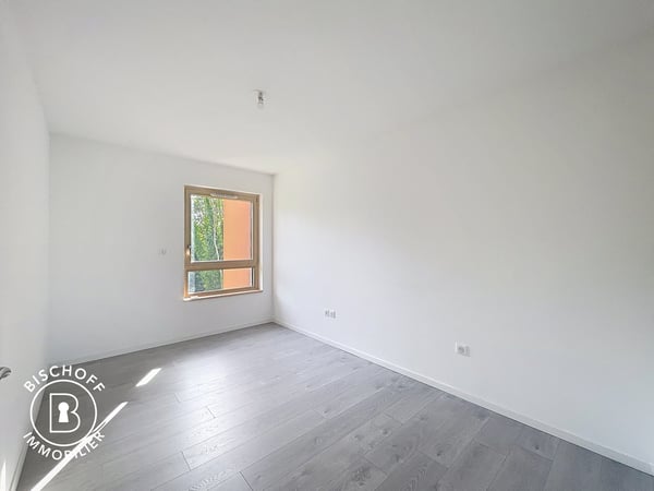 Moderne 3-Zimmer-Wohnung mit Balkon in Saint-Louis 8