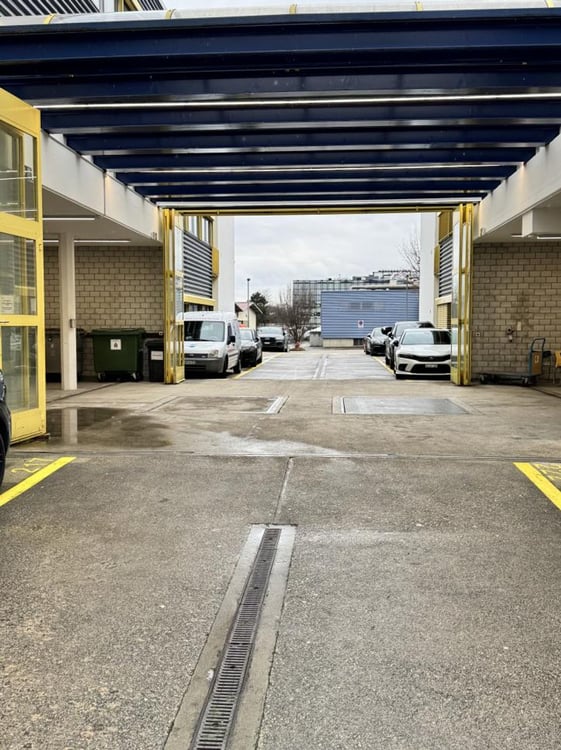 Vos ateliers industriels ou stockage - 40 à 120 m2 en mode co-working 3