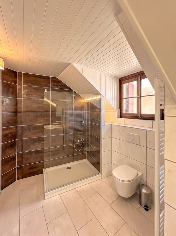 Duplex de 5.5 pièces avec 3 chambres et vue sur le lac 7