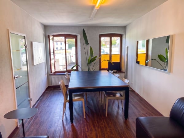 Magnifique bureau, belle adresse proche du lac 4