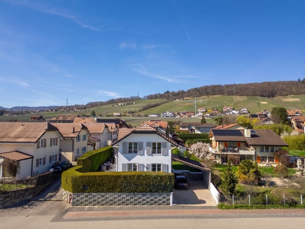 Confort et élégance pour cette maison individuelle entre Rolle et Nyon 4