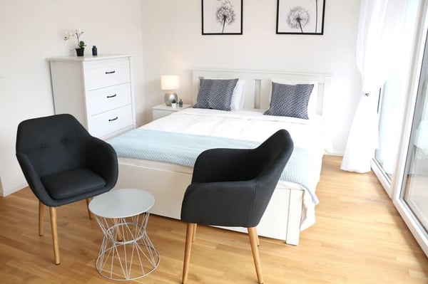 LIMITED OFFER! Modern studio - central Lausanne - 20-min walk to train station 1