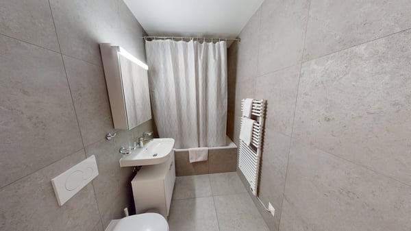 Spacious & Modern 1-Bed Apartment, 1 Bathrooms & Parking 11