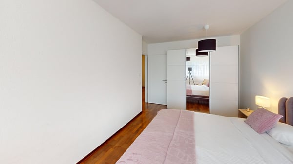 Modern 2-Bedroom Apartment in Morges with Balcony & Parking 9