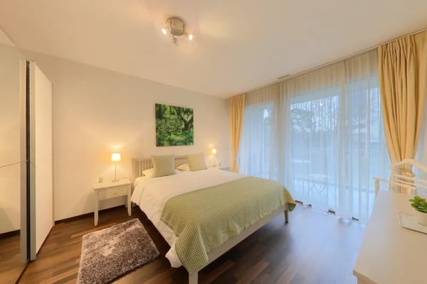 Charming 1-bed apartment with balcony in Morges 3