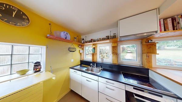 Charming 3 bedroom Lakeside House with Private Jetty - Buchillon! 11