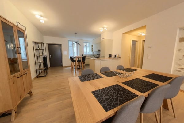 Modern 2-bed Lausanne city centre 7