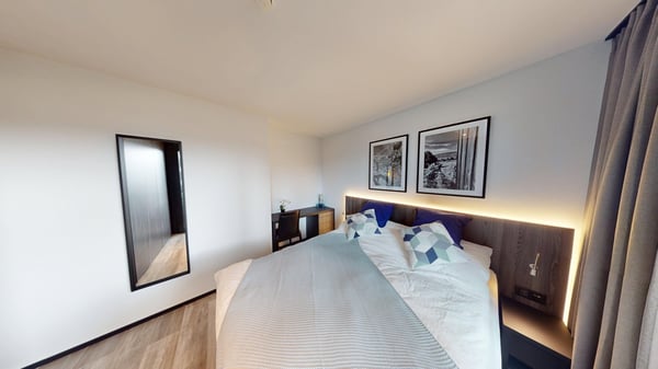 Stylish Furnished 2-Room Apartment with Balcony 12