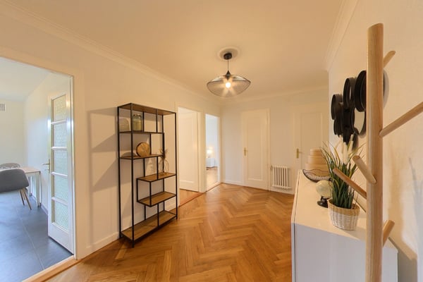 Spacious 2-Bedroom Furnished Apartment with Balcony and River Views in Geneva 13